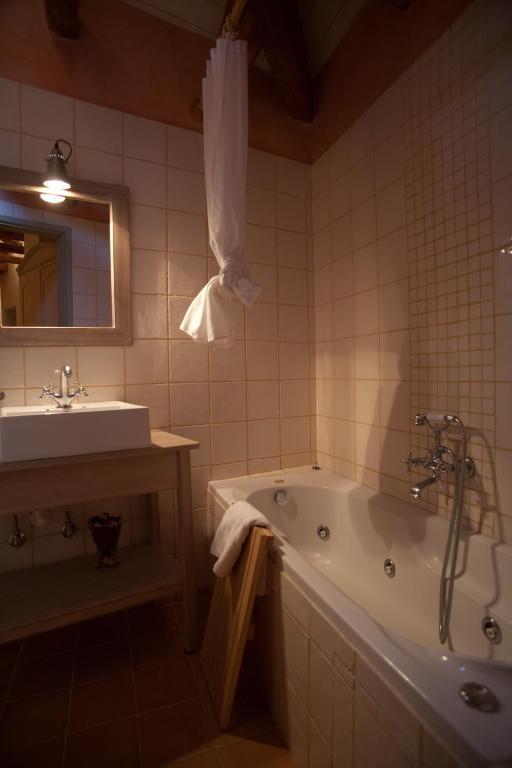 Astra Inn Papingo Room photo